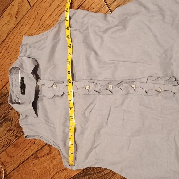 Banana Republic Sleeveless Button Down Ruffle Shirt Women's Size 4 - Picture 3 of 3